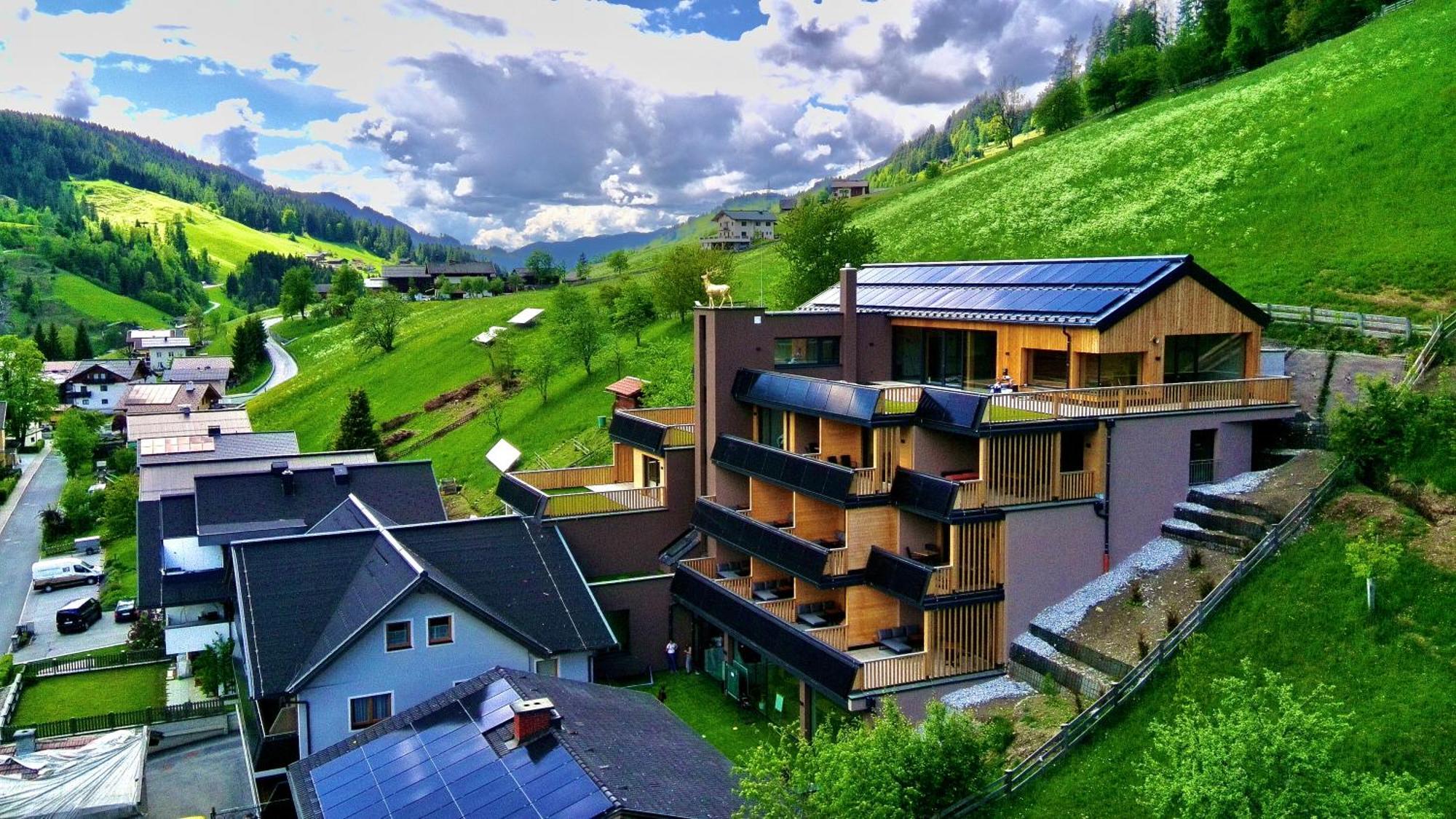 Goldhirsch Aparthotel Ваграйн Екстериор снимка